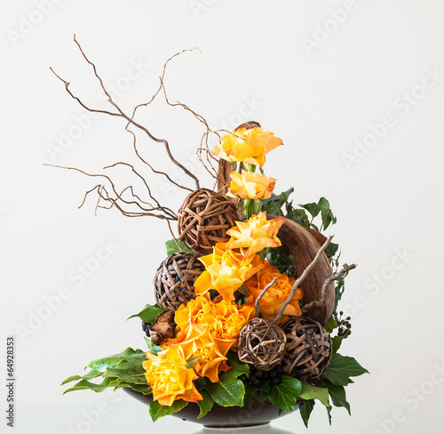 Flower arrangement