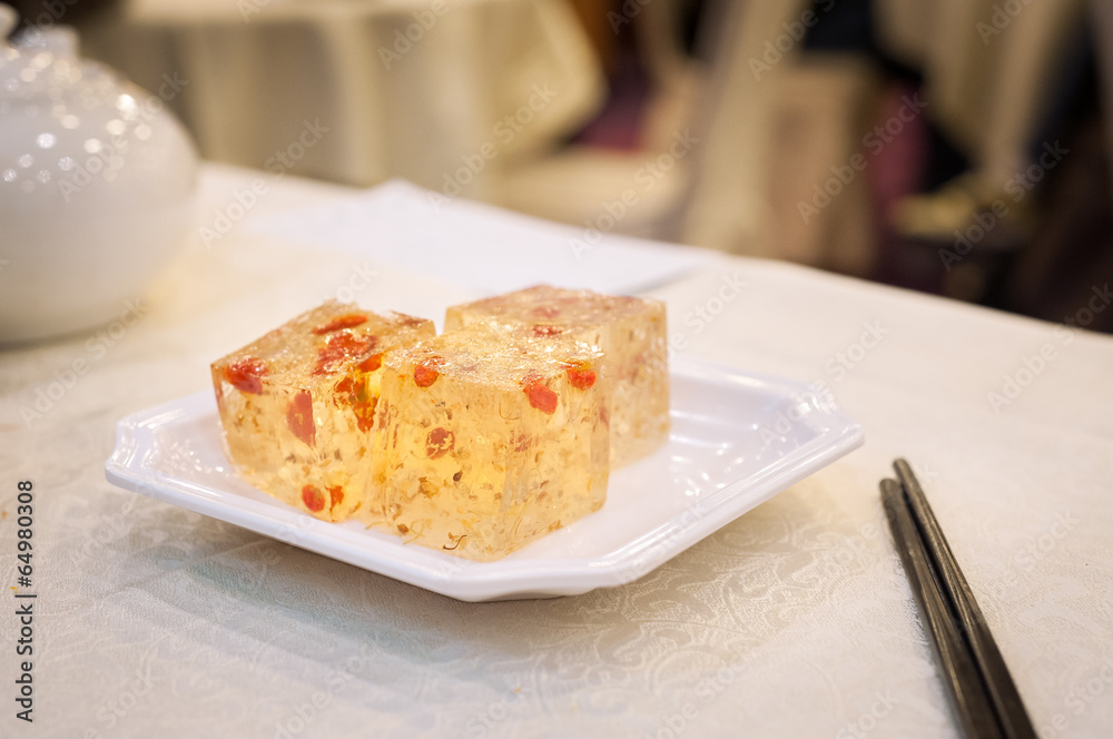 Fototapeta premium Osmanthus and goji berry dessert at Hong Kong dim sum restaurant