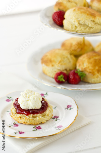 English Cornish cream tea, vertical
