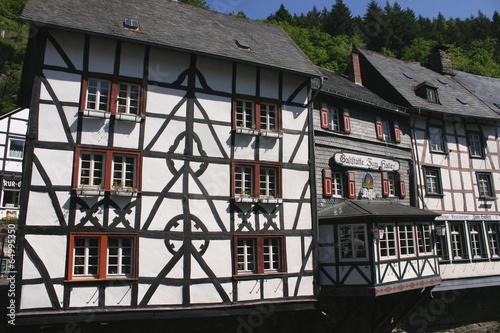 Vakwerkhuizen in Monschau photo