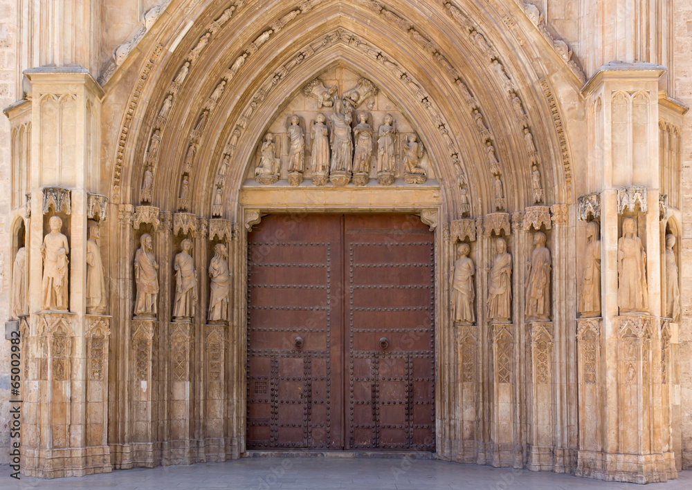 Entrance to the Valencia Cathedral