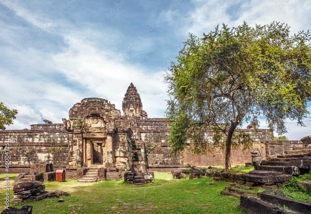 Ancient buddhist khmer temple in Angkor Wat complex