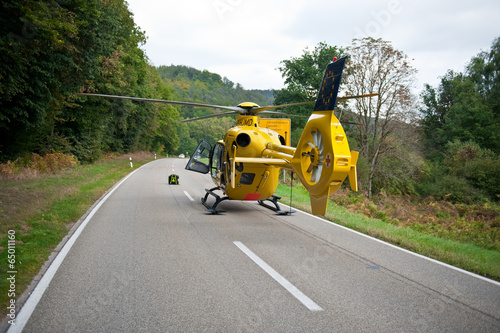 Rettungshubschrauber im Einsatz Notarzt Rettungsdienst