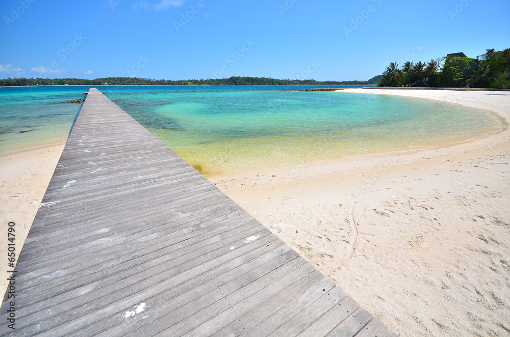 Naklejka premium Summer Beach on the Island