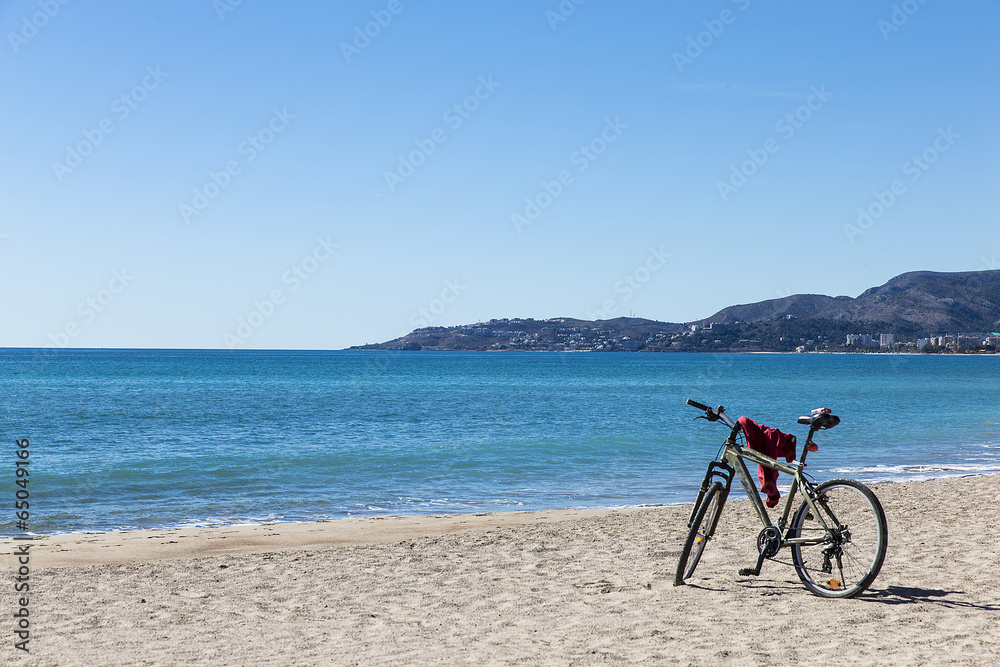 Fototapeta premium Bike at the beach
