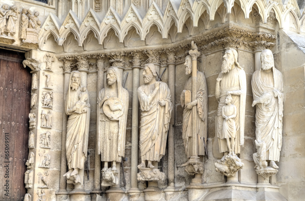 Notre-Dame de Reims Cathedral. Decoration elements. Reims, Franc