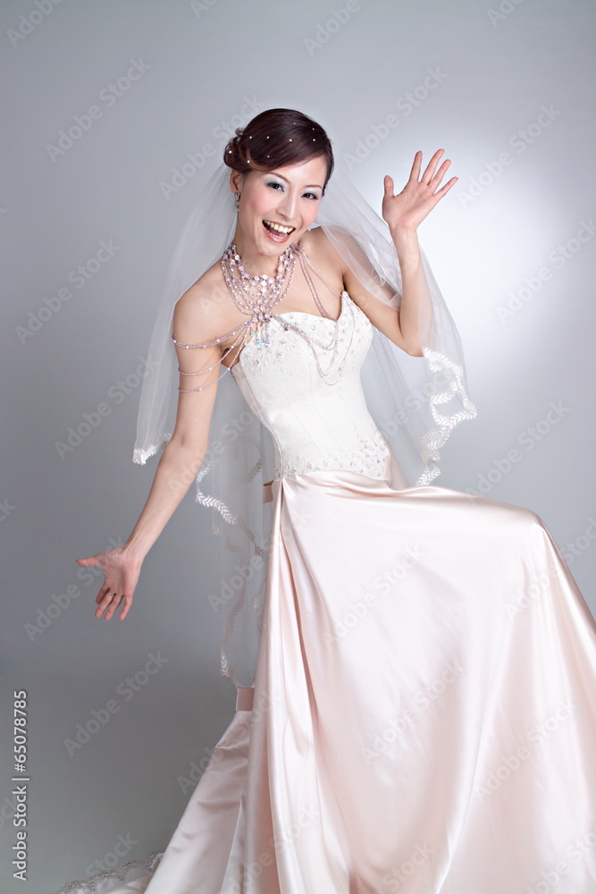 Fototapeta premium The image of beautiful 20s woman in Asia