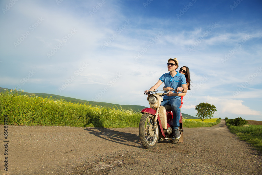 Obraz premium Para na motocyklu