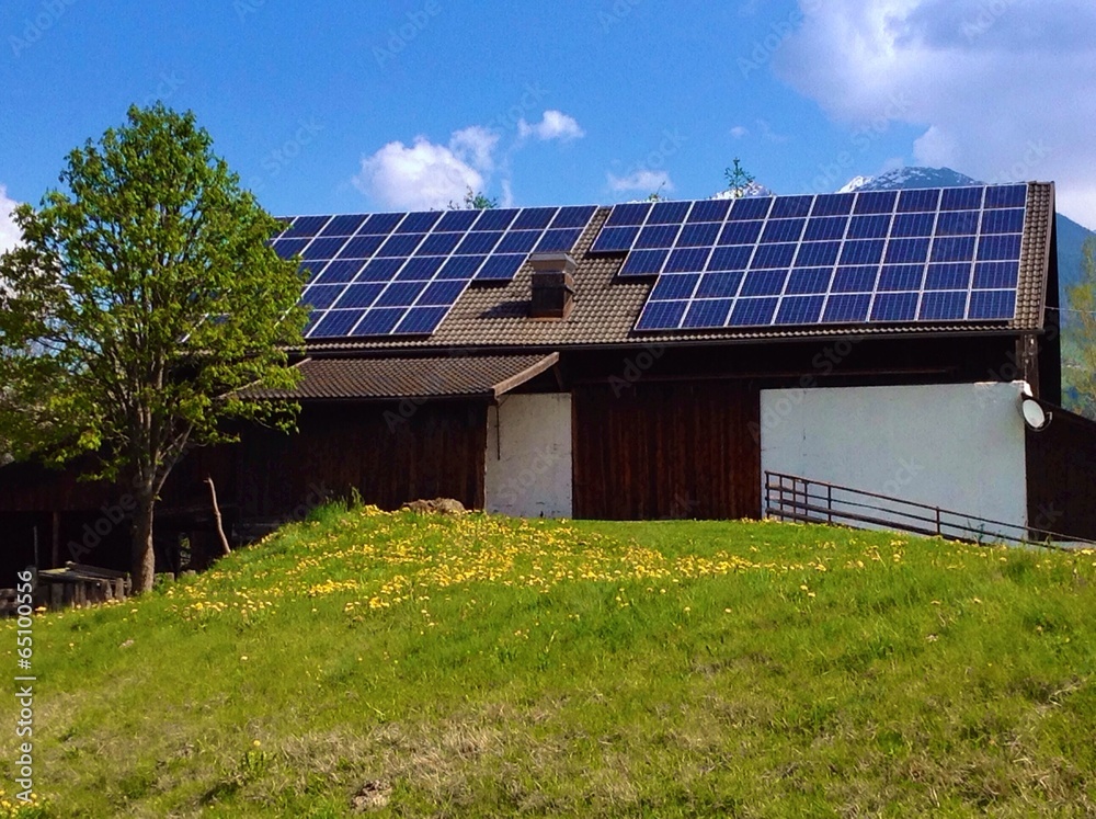 Farm with photovoltaic