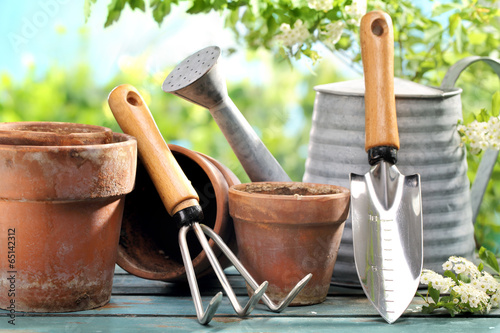 Outdoor gardening tools