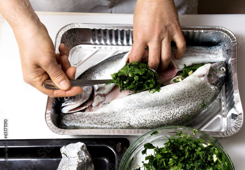 Cooking trout in foil