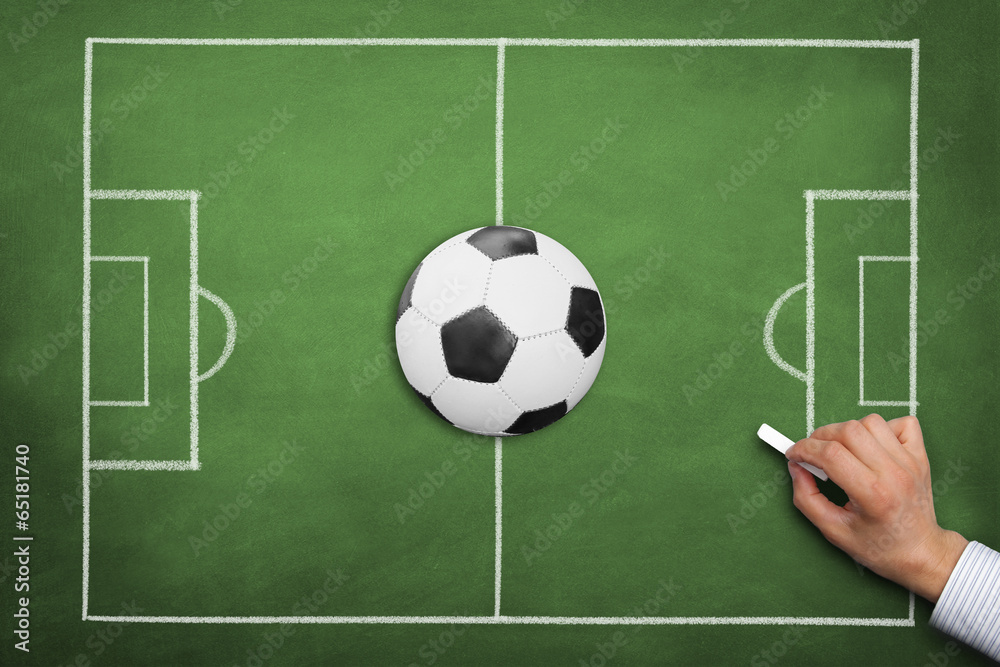 Fußball auf dem Spielfeld Fußball auf dem Spielfeld