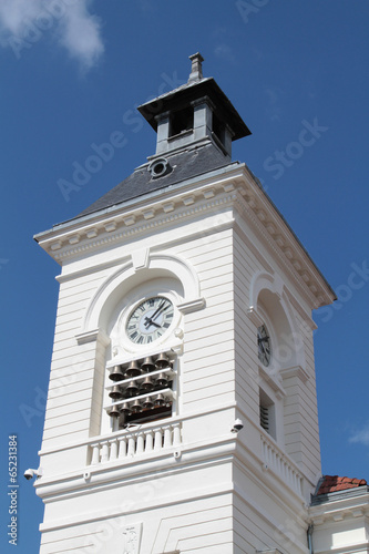 Cloches et horloge sur la tour photo