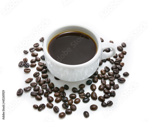 hot coffee in the white cup and coffee bean on white background