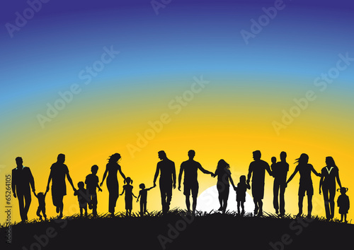 Familien im Sonnenaufgang