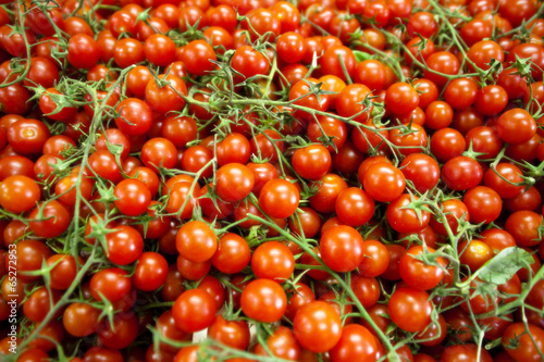 Photos Pomodorini freschi al mercato