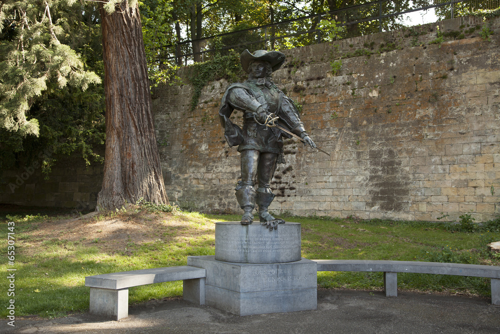 D'Artagnan monument in the Aldenhofpark