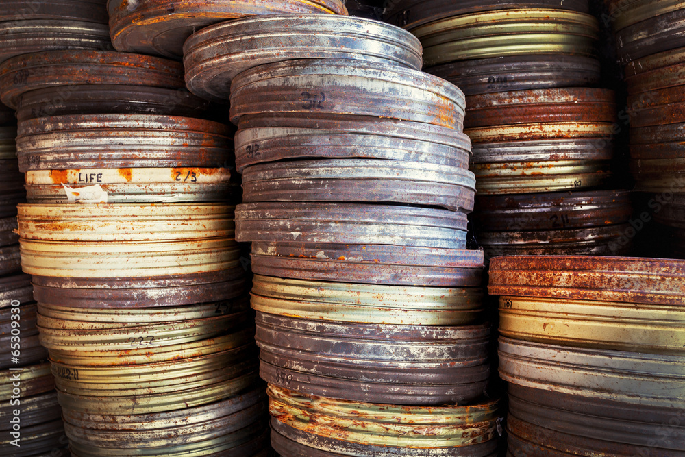 Fototapeta premium Old film canisters