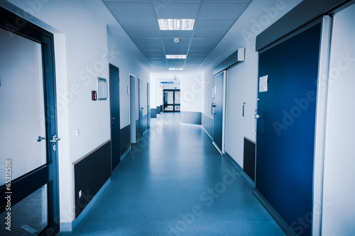 Fototapeta Naklejka Na Ścianę i Meble -  interior of hospital.  corridor in hospital.