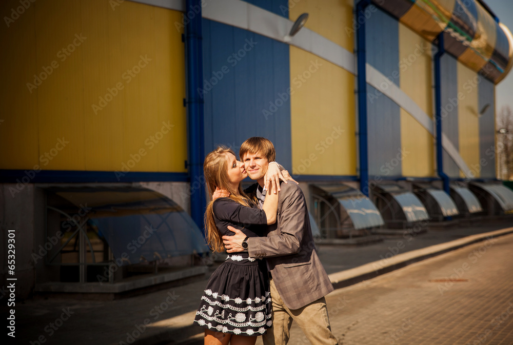 Fototapeta premium Beautiful couple in the city