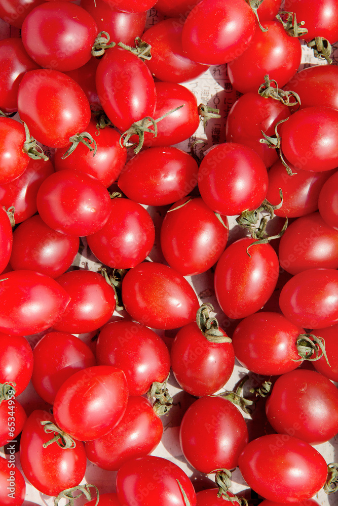 red tomatoes background red tomatoes background