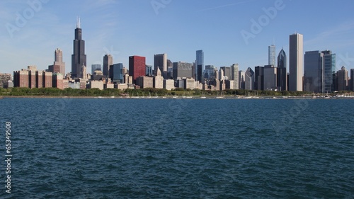 Chicago skyline in morning © mpaskvan