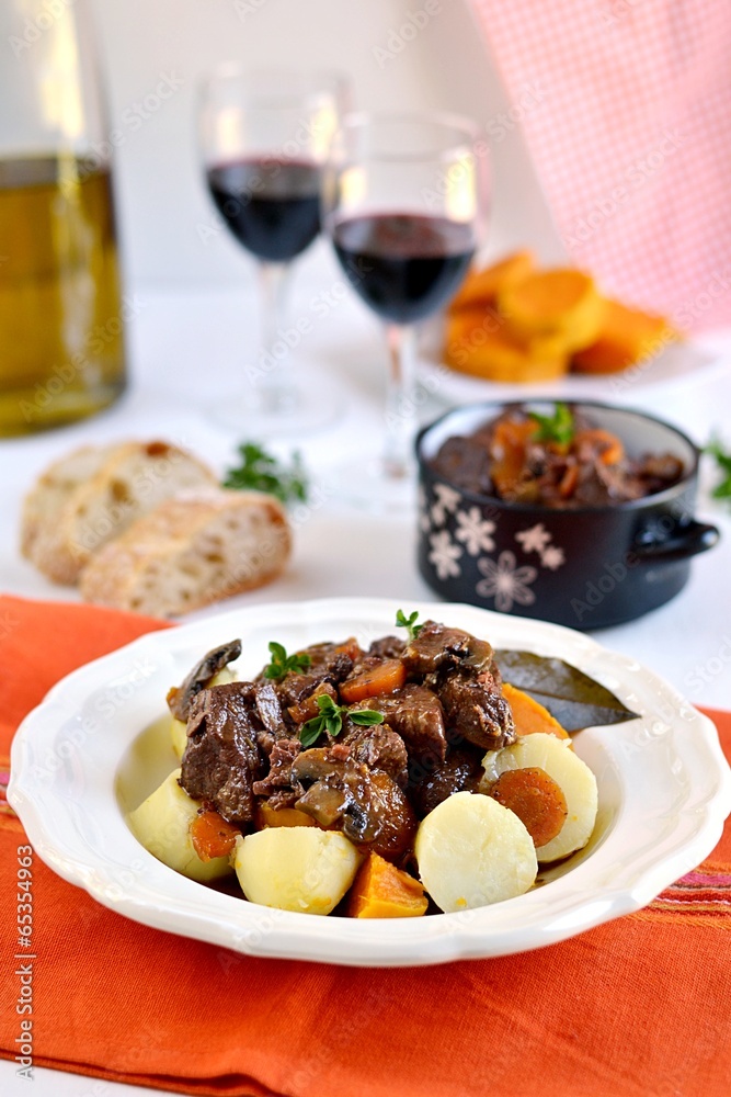French beef stew Boeuf bourguignon French beef stew Boeuf bourguignon