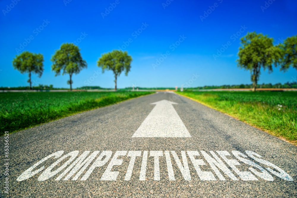 Φωτογραφία Competitiveness word painted on asphalt road
