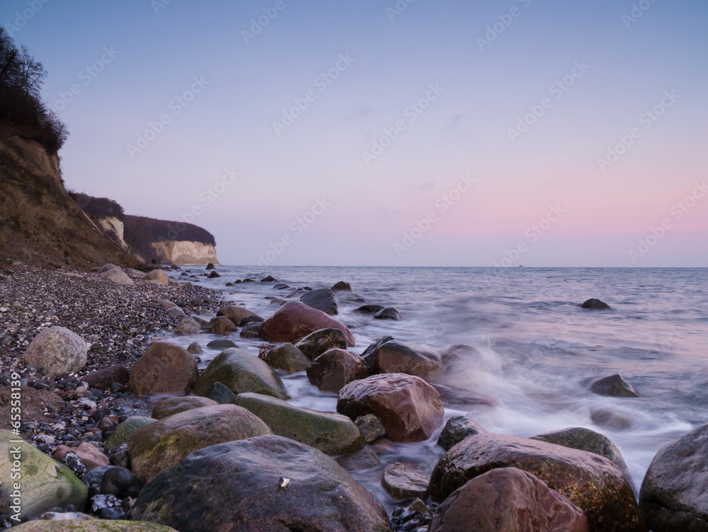 Abenddämmerung an der Kreideküste Rügens Abenddämmerung an der Kreideküste Rügens
