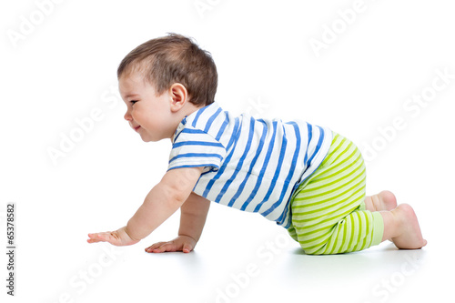 funny crawling baby boy iso...