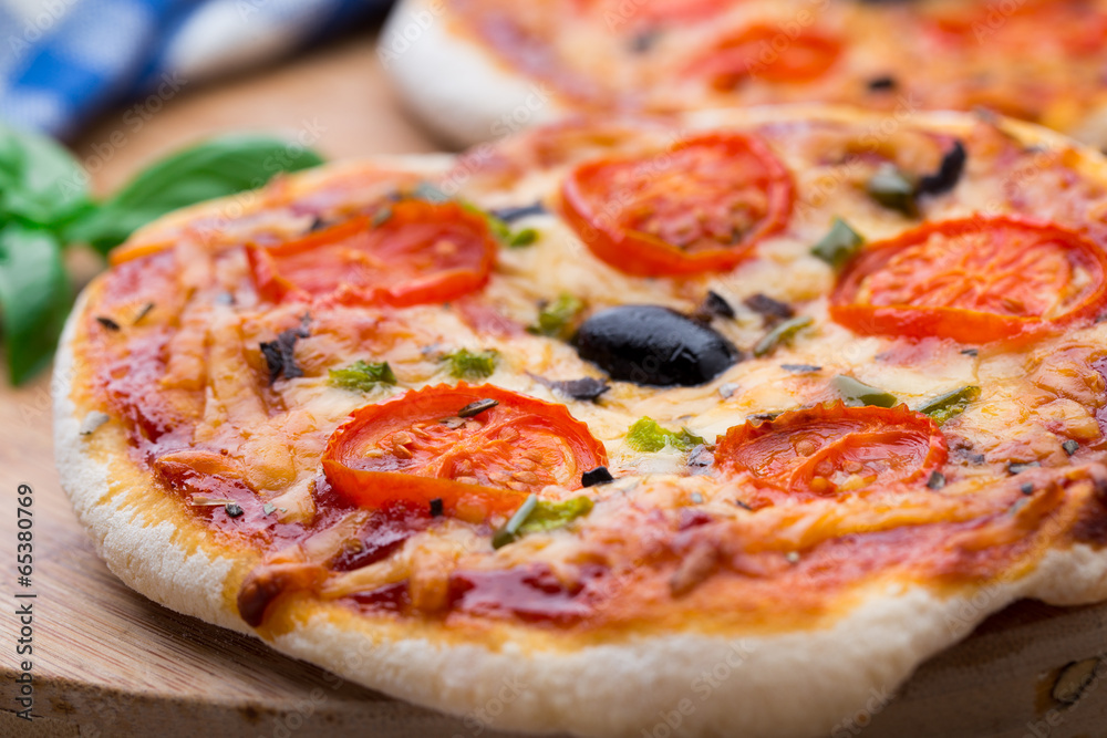 Vegetarian mini pizza Vegetarian mini pizza
