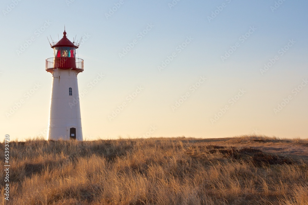 Small lighthouse at dusk LT Small lighthouse at dusk LT