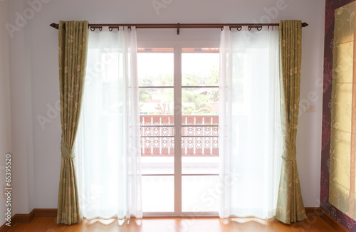 Obraz na płótnie Window with blinds interior w salonie