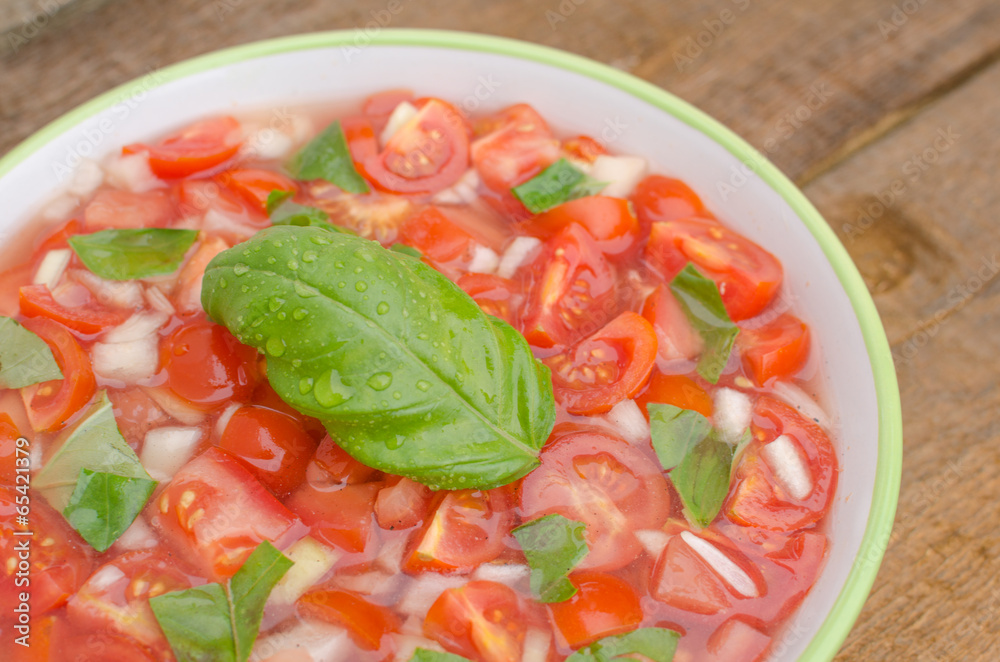 Tomato salad with onion and basil Tomato salad with onion and basil