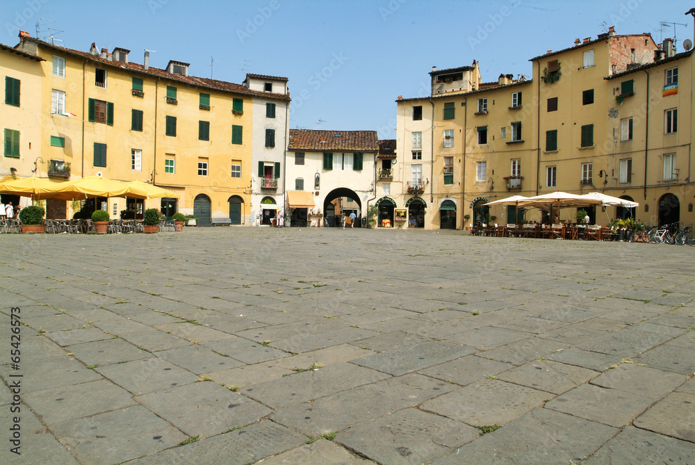 Amphitheater square at Lucca