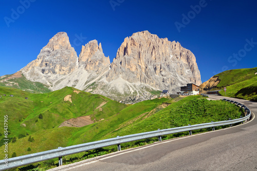 Dolomiti - Sella pass photo