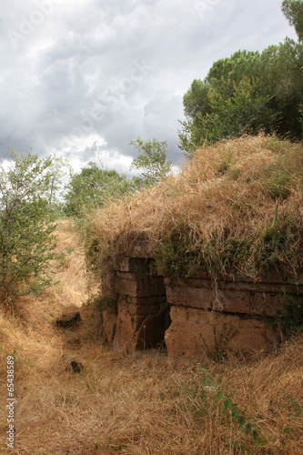 Etruschi, sepolcri a Cerveteri photo