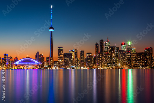 Obraz na plátně Toronto panorama za soumraku