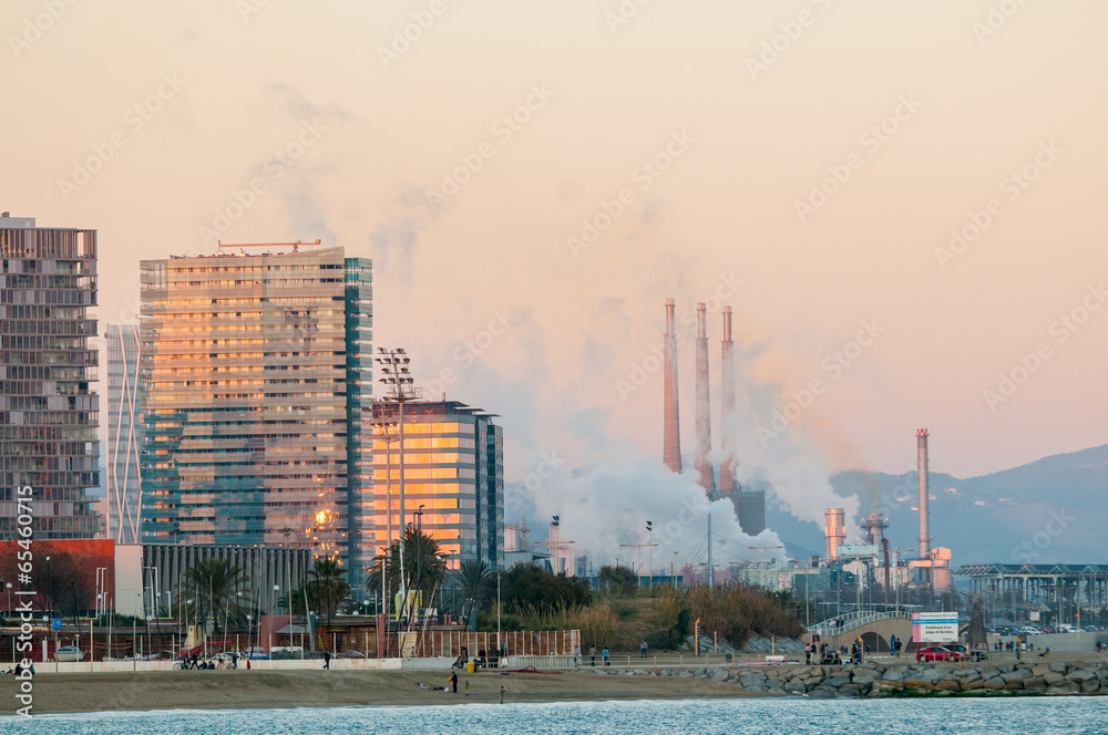 Fototapeta premium Coastline of Barcelona at sunset, Spain
