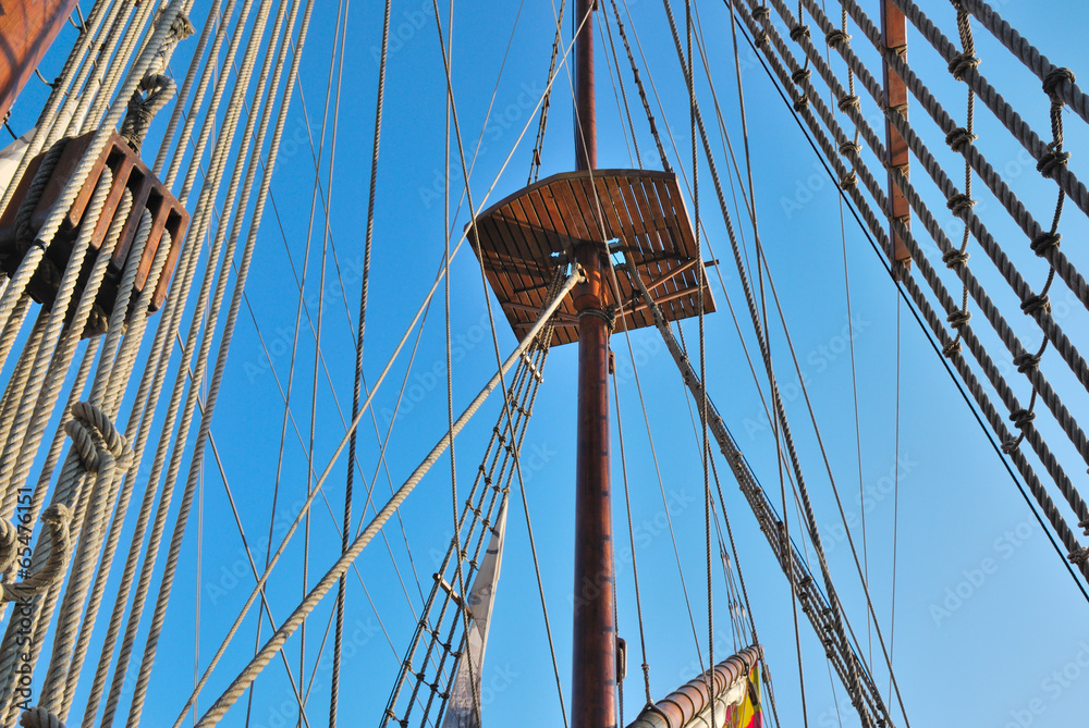 Obraz premium Ropes ship