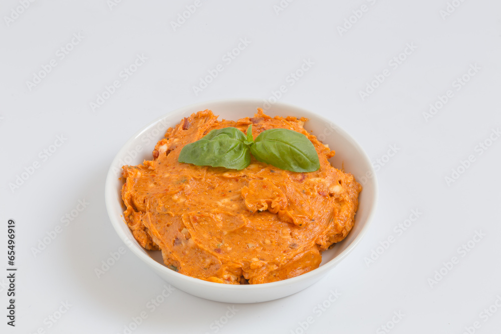 Kräuterbutter Tomate in einer Schale als Fresiteller Stock-Foto | Adobe ...