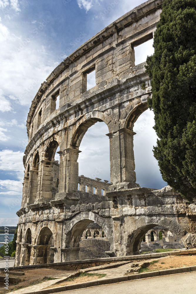 Obraz premium Arènes de Pula Croatie