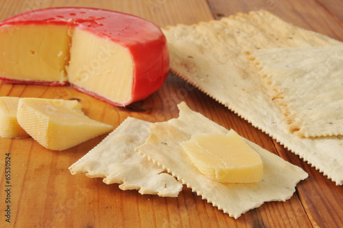 Gouda cheese on flatbread crackers