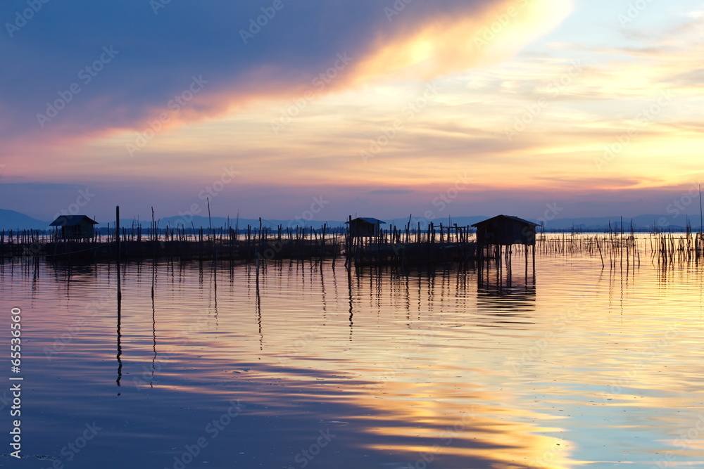Obraz premium The large fish farming net in Songkla lake