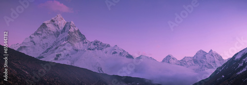 Canvas Print Ama Dablam peak and purple sunset in Himalayas