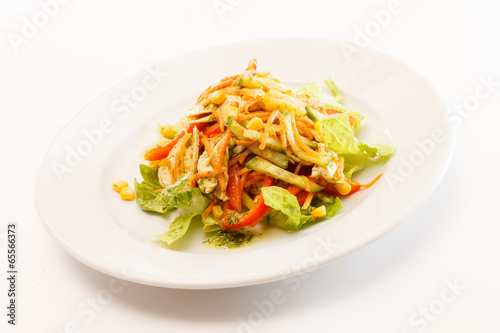 vegetable salad with chips