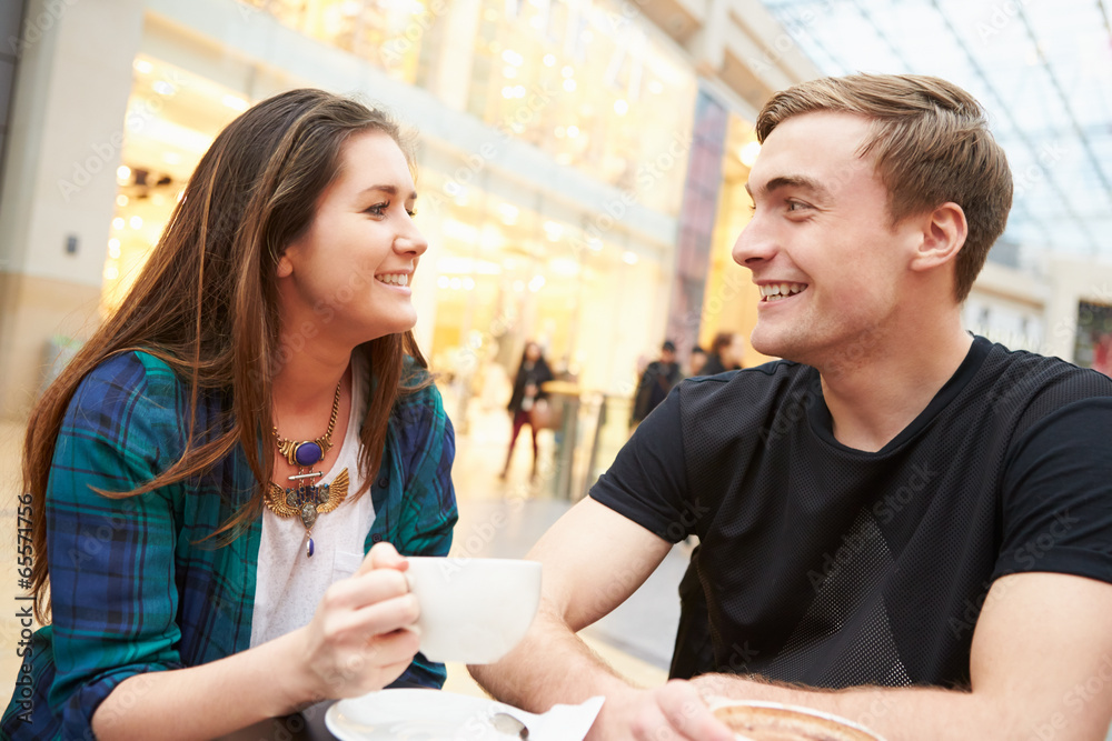 Young Couple Meeting On Date In Café