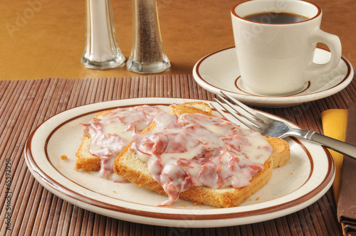 Chipped beef on toast