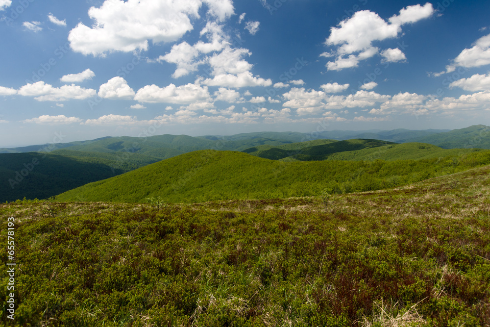 Bieszczady, widok z Małej Rawki, Ustrzyki Górne, Polska Bieszczady, widok z Małej Rawki, Ustrzyki Górne, Polska