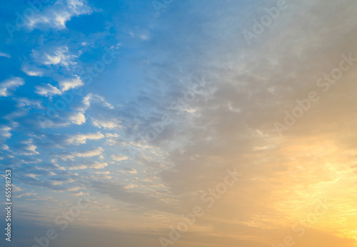 Fototapeta Naklejka Na Ścianę i Meble -  sunset clouds